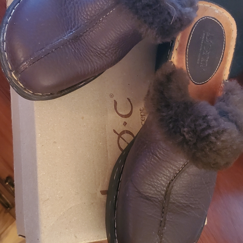 Clogs/Mules/Shoes
